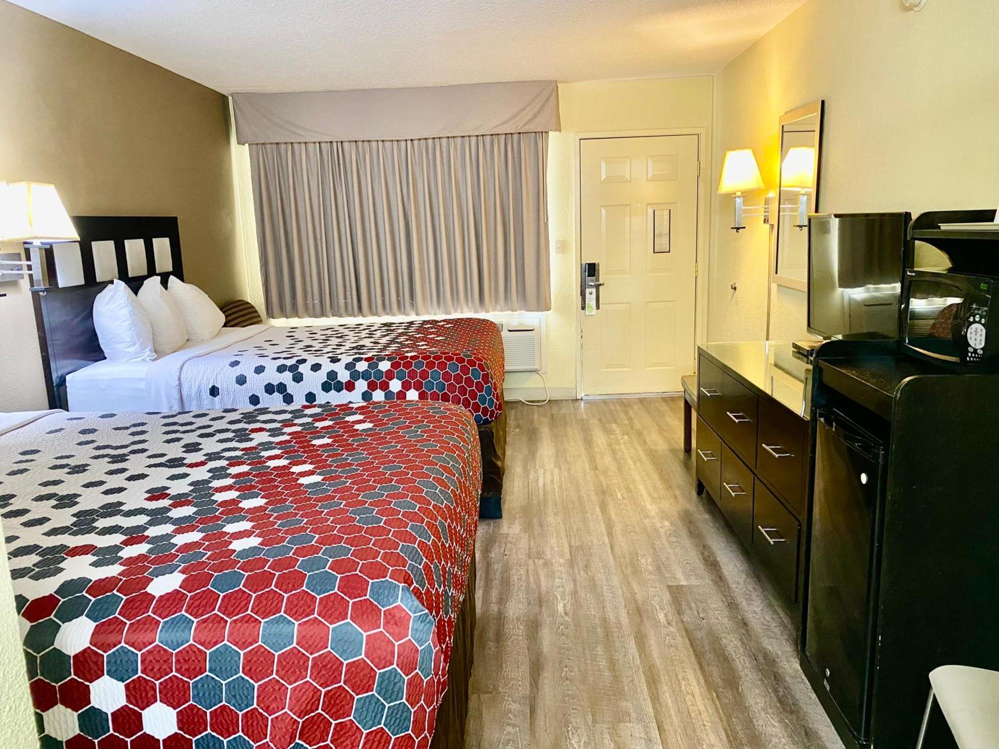 Motel Super 8 By Wyndham Albuquerque Downtown Zewnętrze zdjęcie